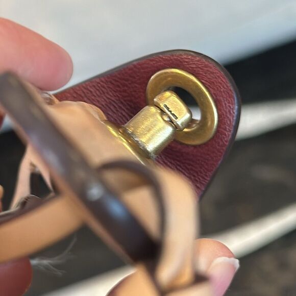 COACH 1941 CLOCHETTE GLOVE TANNED LEATHER BRASS TURNLOCK HANGTAG FOR LOCK & KEYS - Picture 12 of 13